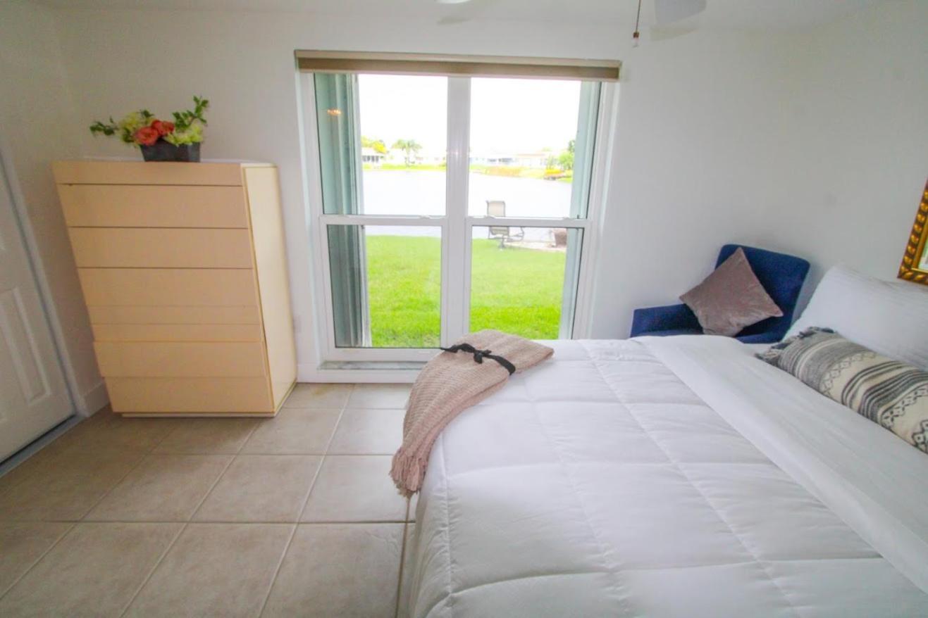 Near Clearwater And Tarpon Spring With Water View Apartment Holiday Exterior photo