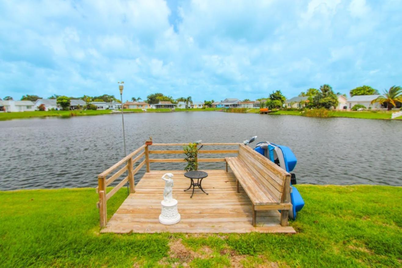 Near Clearwater And Tarpon Spring With Water View Apartment Holiday Exterior photo